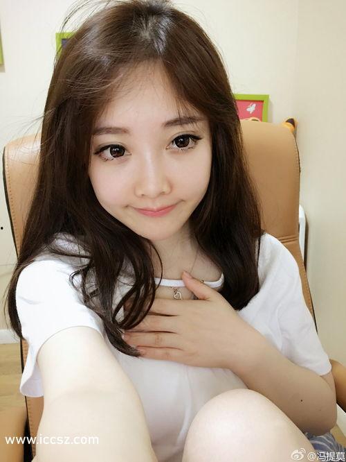 国产在线主播,点亮网络新风尚，展现青春风采  第1张